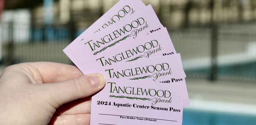 Tanglewood Park Aquatic Center Season Passes